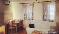 Apartments Danka, private accommodation in city Sutomore, Montenegro
